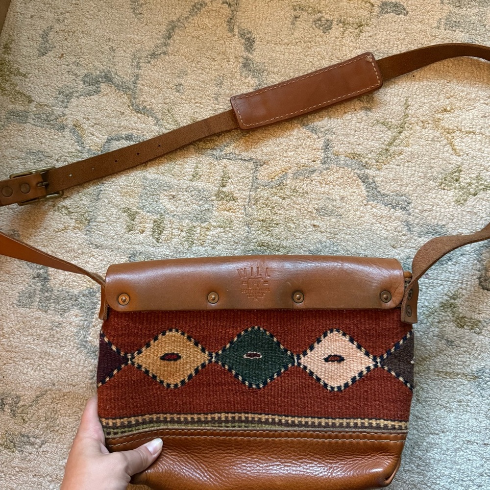 WILL Leather Goods Oaxacan Crossbody Bag - Picture 2 of 5